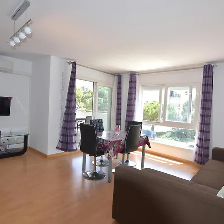 Portomar 126: Seaside With Terrace And Parking In Apartment Roses